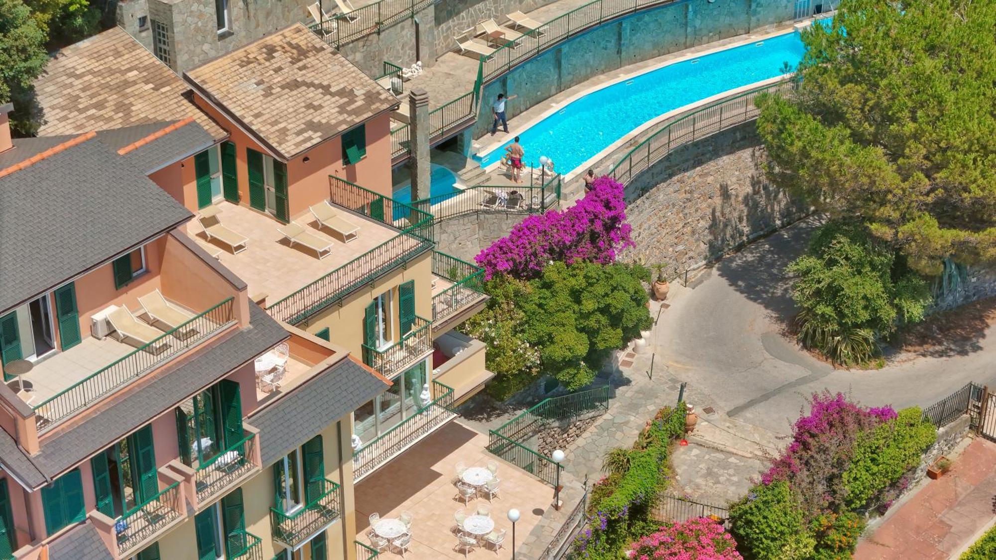 Hotel Leopold Moneglia Exterior photo